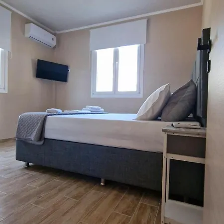 Apartament Efi House Alepou