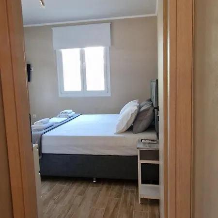 Efi House Apartament
