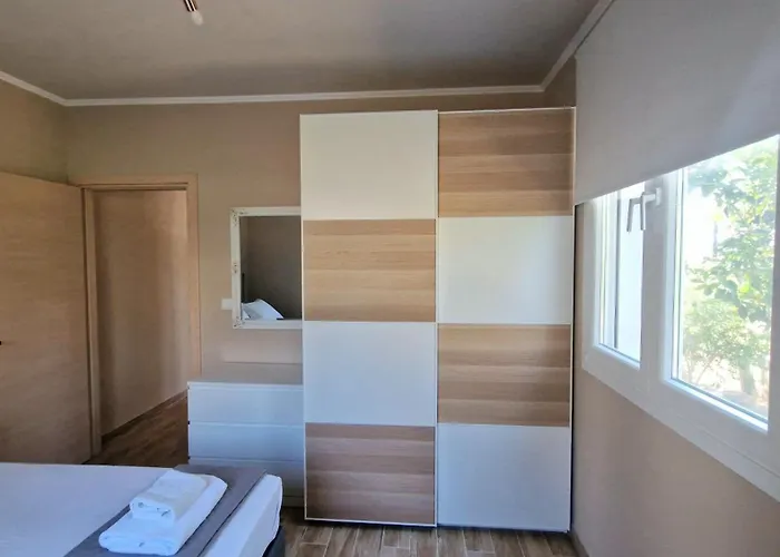 Efi House * Alepou