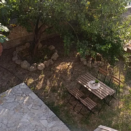 Apartmán Efi House Alepou