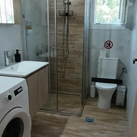 Efi House * Alepou