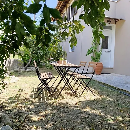 Efi House דירה Alepou