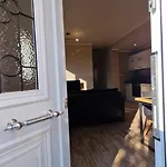 Apartman Efi House