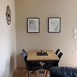 Efi House Apartman Alepú