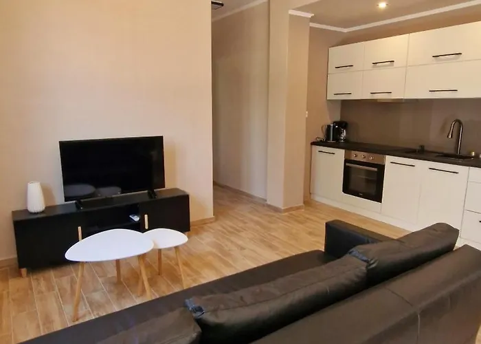 Efi House Apartamento Alepou